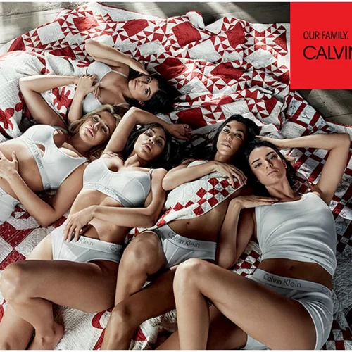 Κάντο όπως οι Kardashians: Plus size μοντέλα ποζάρουν όπως αυτές!