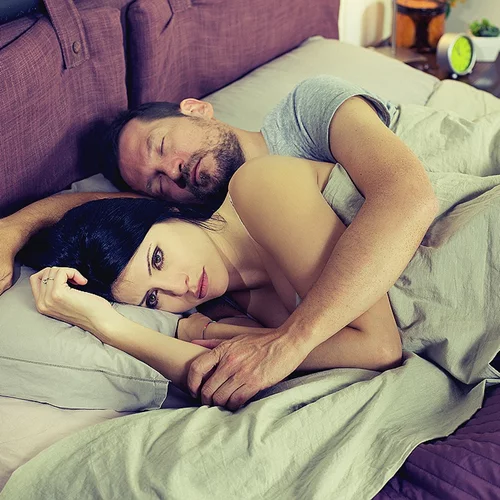 Γιατί οι άνθρωποι οδηγούνται στην απιστία; Η επιστήμη εξηγεί!