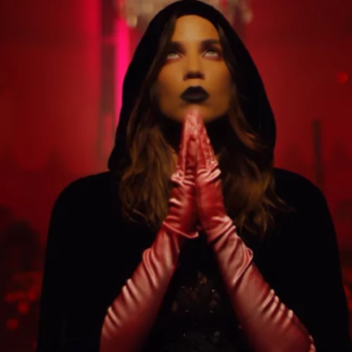 Η Κατερίνα Στικούδη & Η Κηδεία Της Καριέρας Της