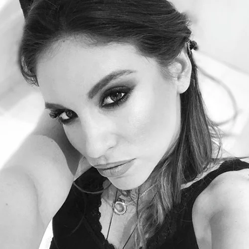 Αθηνά Οικονομάκου: "Κάντε στην άκρη. Θα τρέχω μόνη μου στο μαιευτήριο"