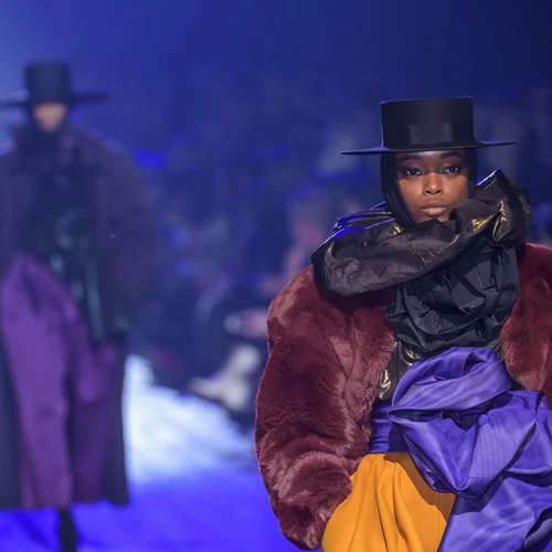 Marc Jacobs Φθινόπωρο/Χειμώνας 2018-'19: Μια ωδή στην υψηλή ραπτική των '80s