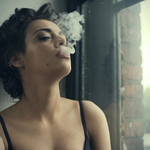 5 συνήθειες που είναι τόσο βλαβερές όσο και το κάπνισμα