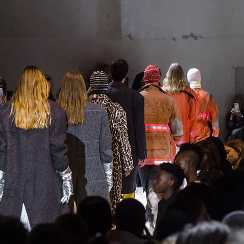 Calvin Klein Φθινόπωρο/Χειμώνας '18-'19: Ο Raf Simons ξέρει πώς να μας εκπλήσσει