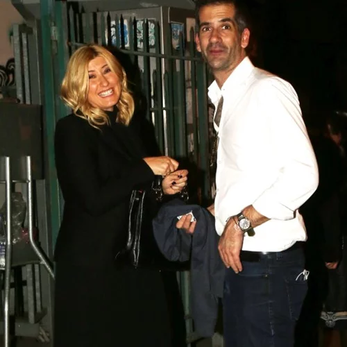 Σία Κοσιώνη & Κώστας Μπακογιάννης | Σπάνια βραδινή έξοδος