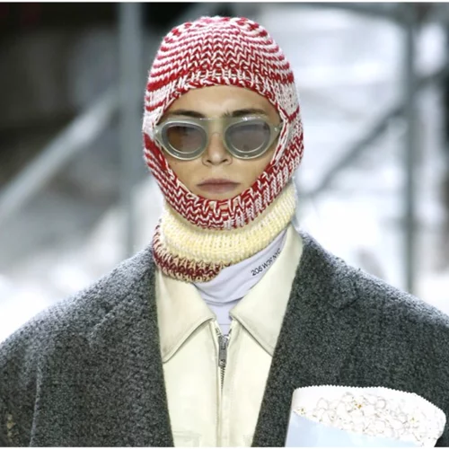 Πώς τα σκουφιά balaclavas έγιναν ξαφνικά το απόλυτο trend της (επόμενης) σεζόν