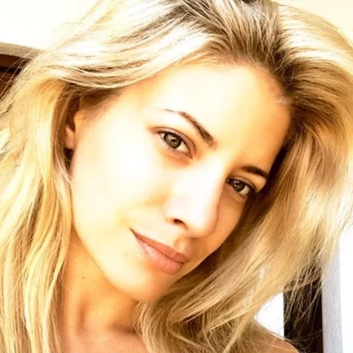 Ευαγγελία Αραβανή | Ρομαντικό δείπνο με τον Νίκο Οικονομόπουλο