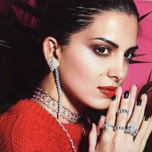 Σταματίνα Τσιμτσιλή | Βόλτα στην Κηφισιά με φουσκωμένη κοιλίτσα