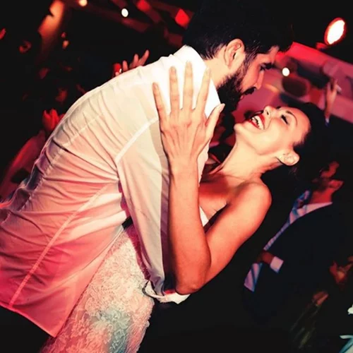 Σίσσυ Φειδά | Ποζάρει με κοντά μαλλιά!