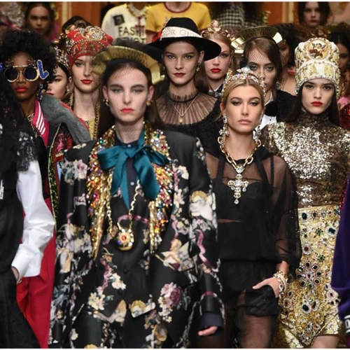 Η ανιψιά της πριγκίπισσας Diana περπάτησε στο catwalk των Dolce & Gabbana