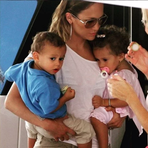 Jennifer Lopez | Η συγκινητική ανάρτηση για τα γενέθλια των παιδιών της!