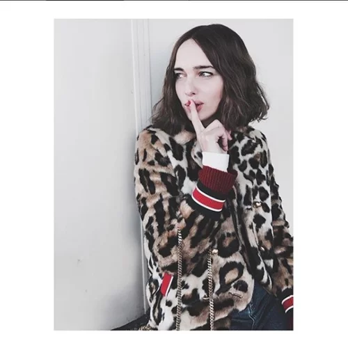 Αυτό το "πράσινο" T-shirt θα σε μεταμορφώσει σε influencer!