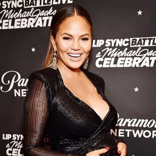 Chrissy Teigen | Η χιουμοριστική αποκάλυψη για τον νεογέννητο γιο της!