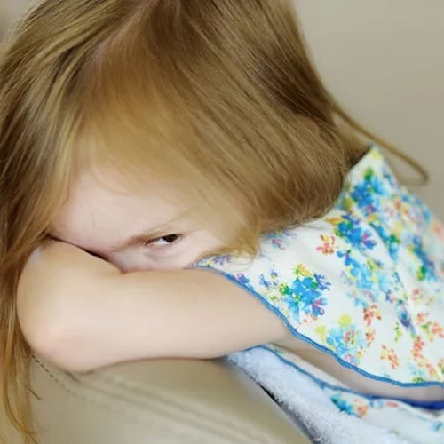 Ακόμη και τα παιδιά μπορεί να έχουν Covid-19 μακράς διάρκειας με επίμονα συμπτώματα