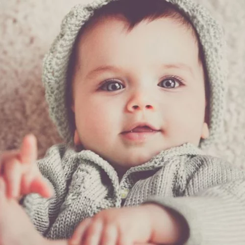 13 σωστά – και κάποια γελοία – πράγματα που κάνω όταν το μωρό κλαίει ασταμάτητα