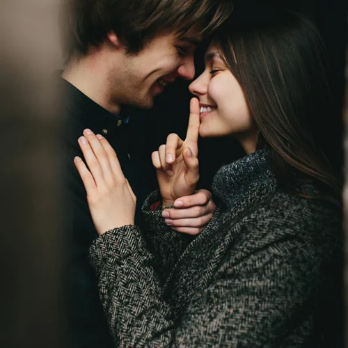 Ερωτικά Φεβρουαρίου | Η Αφροδίτη στον Υδροχόο αυτό τον μήνα φέρνει ασυμβίβαστους έρωτες