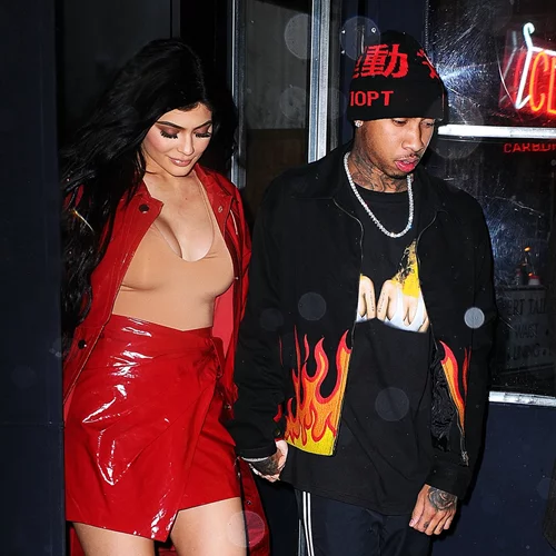 Kylie Jenner | Ο Tyga ζητάει τεστ DNA για το μωρό!