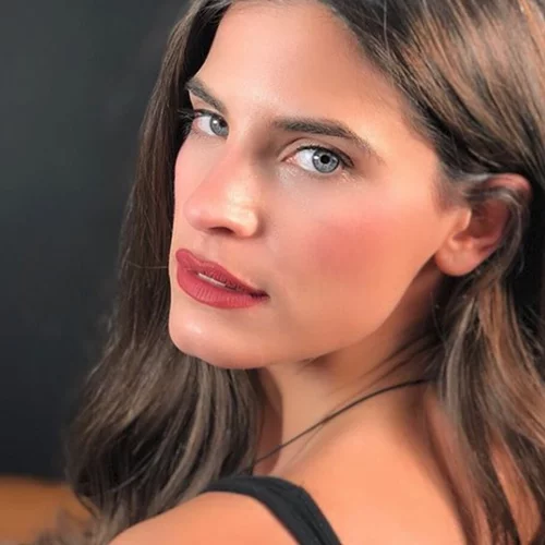 Χριστίνα Μπόμπα | Ταξίδι στον Άγιο Δομίνικο για χάρη του Σάκη Τανιμανίδη