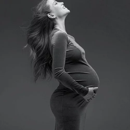 Αθηνά Οικονομάκου | Η τρυφερή φωτογραφία λίγο πριν γεννήσει!