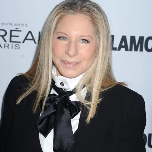 Η Barbra Streisand βγάζει δίσκο μετά από 13 χρόνια και στέλνει ένα ηχηρό μήνυμα προς τον Trump