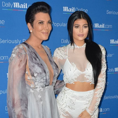 Kris Jenner | Πώς κατάφερε να κρατήσει κρυφή την εγκυμοσύνη της Kylie;