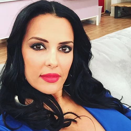 Γέννησε η Όλγα Λαφαζάνη!