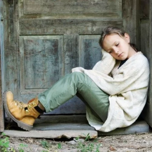 Από το παραδοσιακό «ζακέτα να πάρεις», στους γονείς-ελικόπτερα