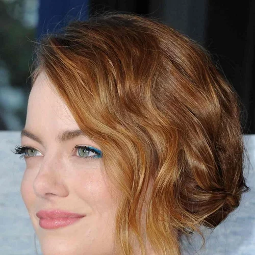 Emma Stone | H αγαπημένη μας κοκκινομάλλα έβαψε τα μαλλιά της