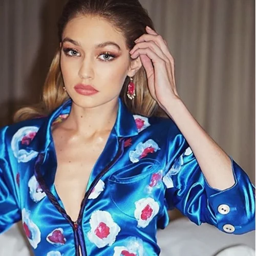 H Gigi Hadid μόλις φόρεσε το τέλειο casual σύνολο
