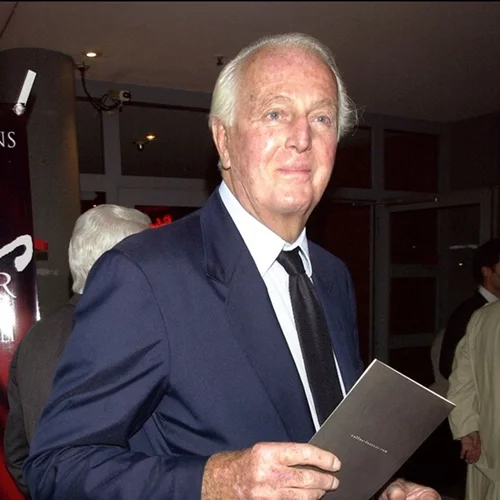Έφυγε από τη ζωή ο θρυλικός σχεδιαστής Hubert de Givenchy