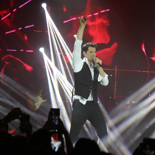 Women's Day Concert: Μία βραδιά με τον Σάκη Ρουβά αφιερωμένη στις γυναίκες