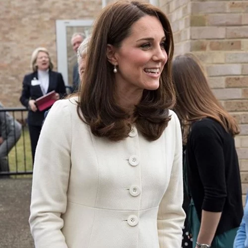 Kate Middleton | Ξανά φόρεσε σύνολο που είχε επιλέξει και το 2015!