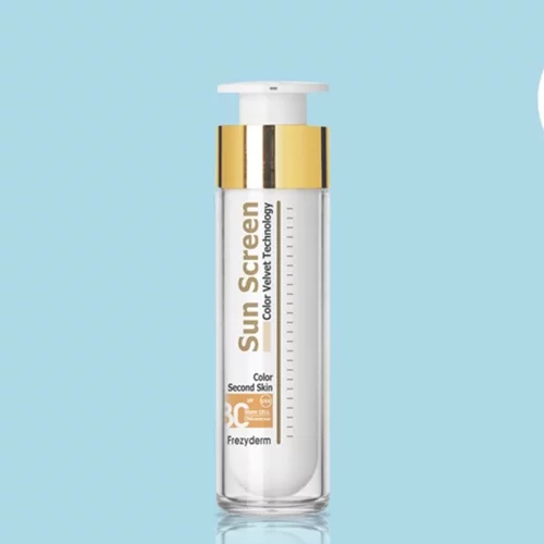 Beauty Stars by Madame Figaro: Το βραβείο "Αντηλιακό Αντιγήρανση" απονέμεται...