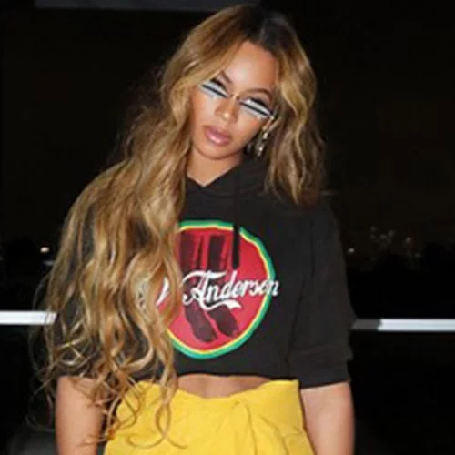 Φυσικά και η Beyoncé μπορεί να ντυθεί ΕΤΣΙ και να πάει σινεμά