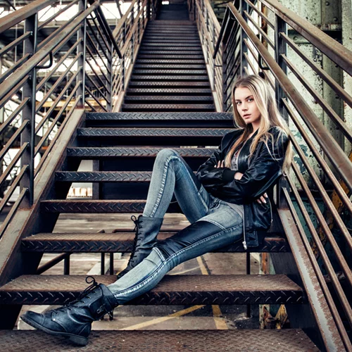 Έτσι φορούν το denim οι street style stars! Εσύ ποιες ιδέες θα υιοθετήσεις;