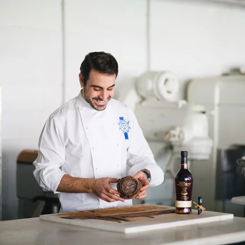 Το μοναδικό σεμινάριο ζαχαροπλαστικής με το ρούμι Zacapa Solera 23 και τον Φίλιππο Παπασπύρου επιστρέφει!