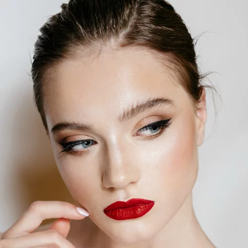 5 πρωτότυποι τρόποι να φορέσεις το eyeliner