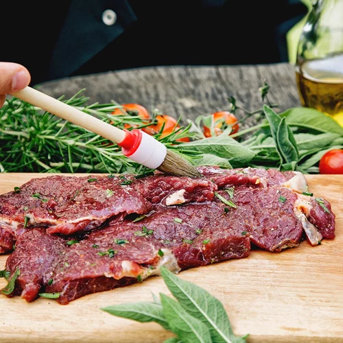 Οι μαρινάδες που θα σε κάνουν master του ψησίματος