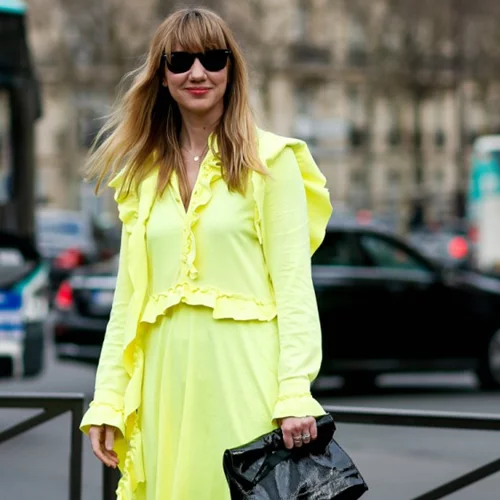 Αυτό είναι το φόρεμα που θα φοράνε όλες αυτή την άνοιξη