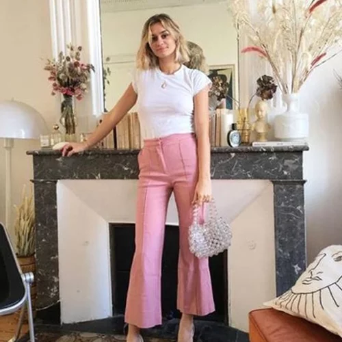 Οι fashion bloggers ήδη φορούν τα πιο hot πέδιλα της φετινής σεζόν