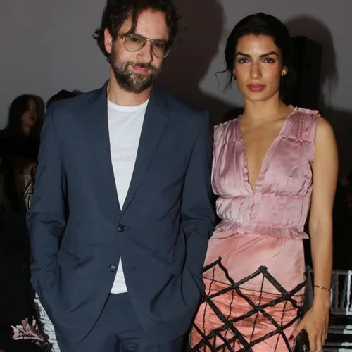 Κωστής Μαραβέγιας & Τόνια Σωτηροπούλου | Κοινή εμφάνιση σε fashion show