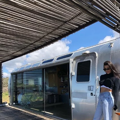 Kourtney Kardashian | Γιόρτασε τα γενέθλιά της με τον πιο εναλλακτικό τρόπο