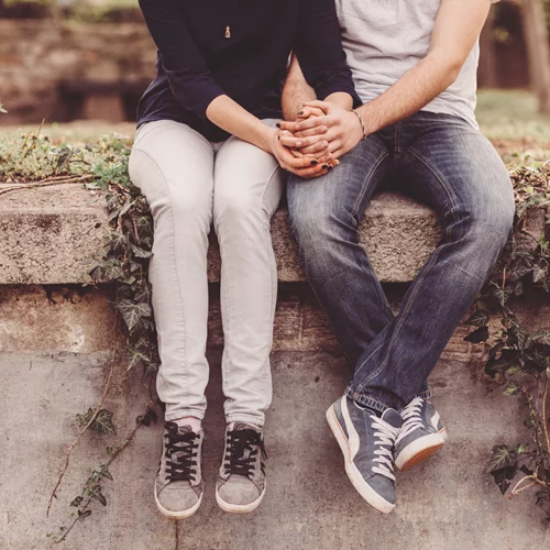 Εφηβικοί έρωτες | Πώς αντιδρούν τα ζώδια στον έρωτα και την απογοήτευση;