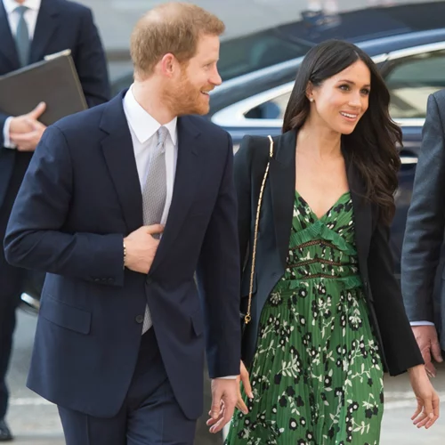 Meghan Markle | Γιατί φοράει συνήθως πράσινο και όχι κάποιο άλλο χρώμα;