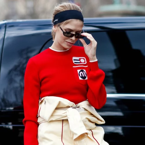 2 και μόνο outfits θα σου δώσουν έμπνευση για όλη τη νέα εβδομάδα