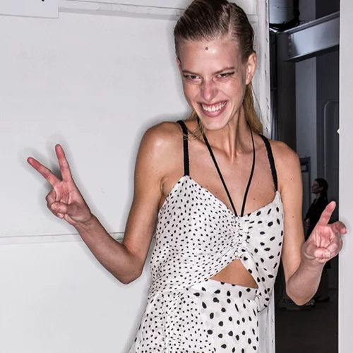 Άνοιξη/Καλοκαίρι 2018: Πώς να συνδυάσεις το πούα μοτίβο; (μία από τις πιο hot τάσεις)