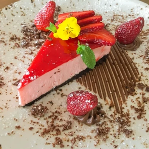 Ανοιξιάτικες «Γλυκές μέρες» στο ΤΙΤΑΝΙΑ με φράουλα και σοκολάτα!