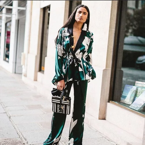 Τι θα φορέσεις το βράδυ της Ανάστασης;