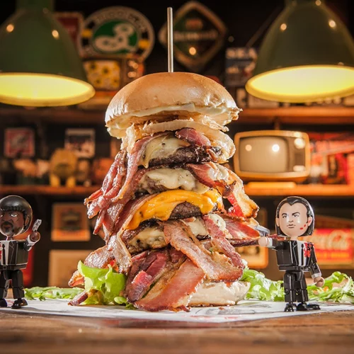 Πώς θα φτιάξεις μόνος σου το πιο λαχταριστό burger της μεγάλης οθόνης