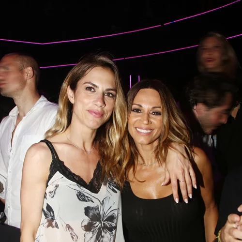 Ντορέττα Παπαδημητρίου – Έλλη Κοκκίνου | Βραδινή έξοδος στις Melisses