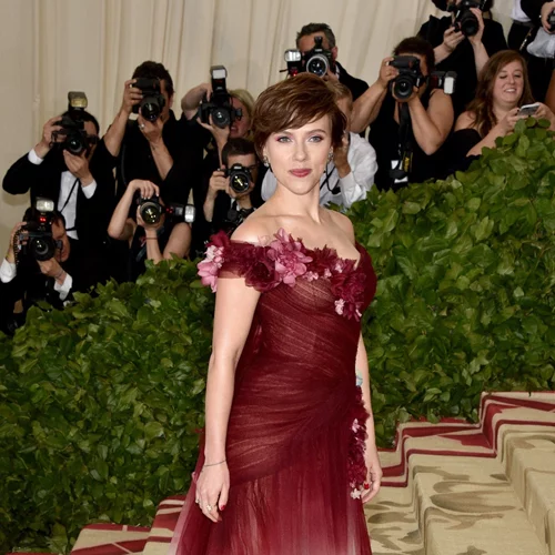 Scarlett Johansson | Αποσύρεται από το νέο της ρόλο ως transgender